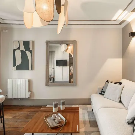Renovated Near The Louvre Appartamento