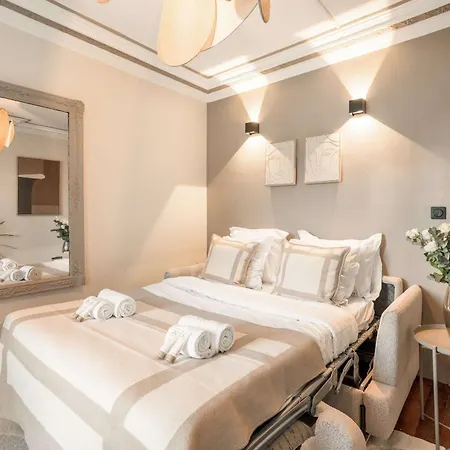 Appartamento Renovated Near The Louvre *